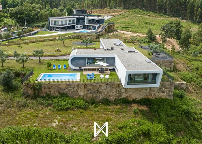 Mystay - Varanda De Basto Feriehus *